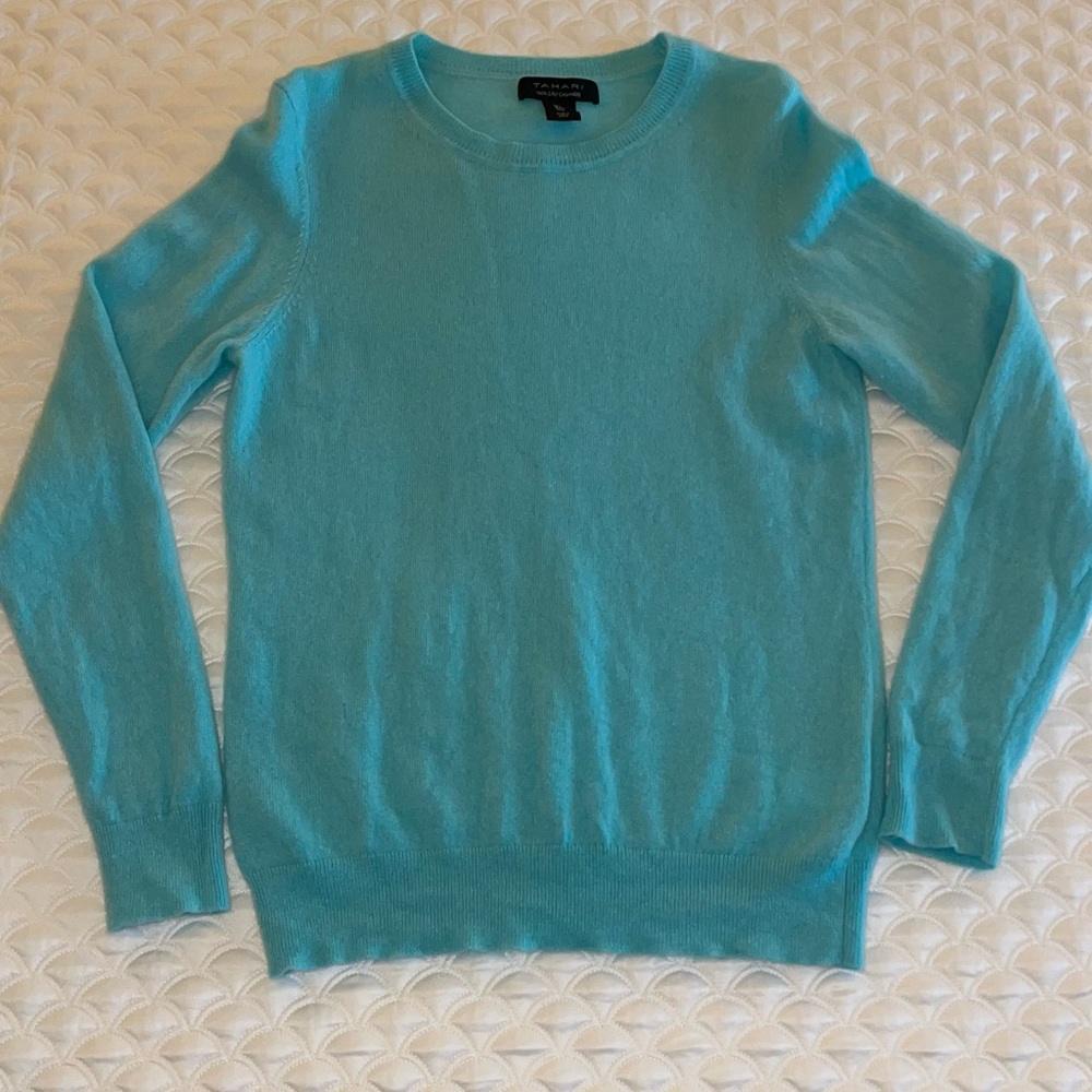 Tahari 100% cashmere sweater - Picture 6 of 10